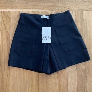 ZARA navy skorts
